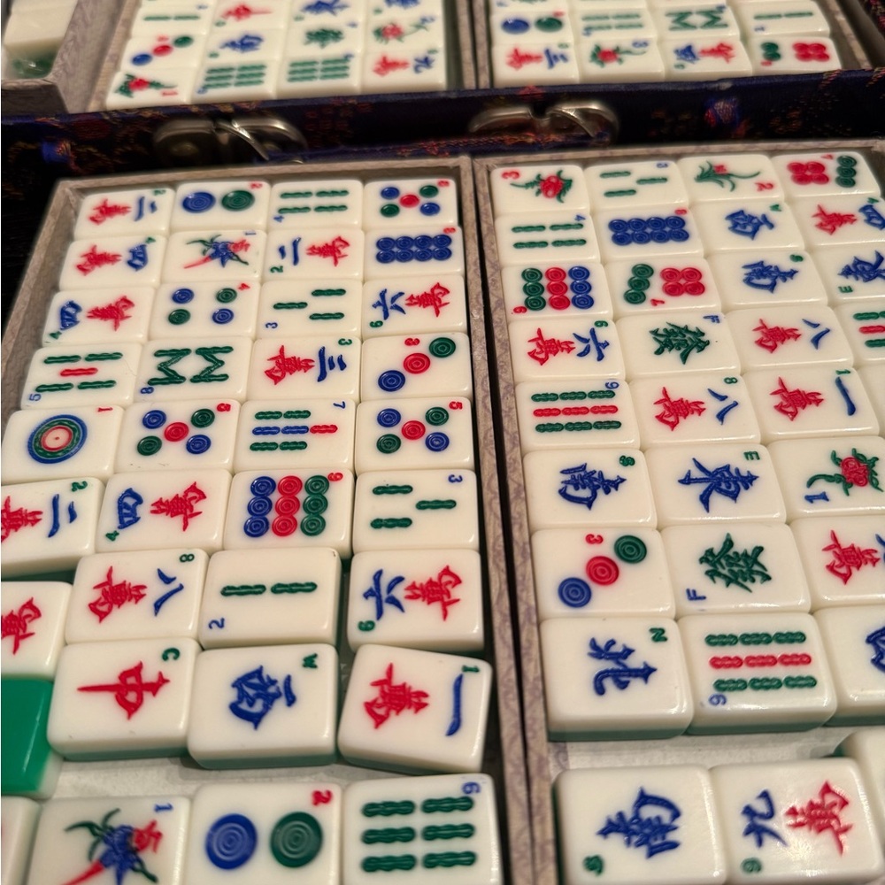 Travel size Classic Mahjong Set - Picture 4 of 4
